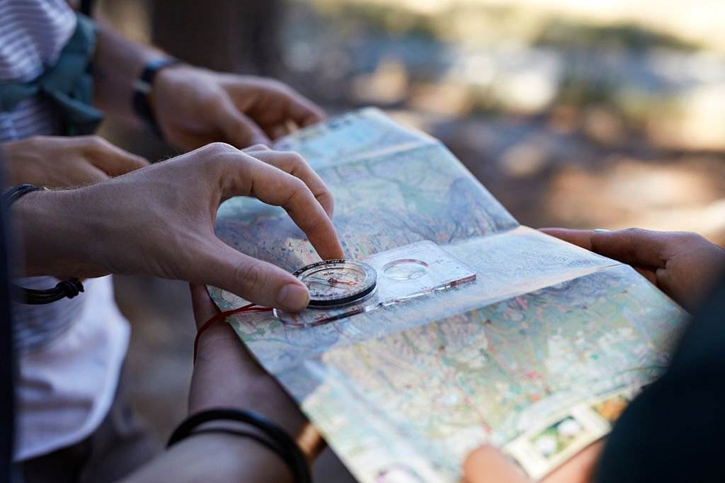 Navigation maps gps reading for hiking camping